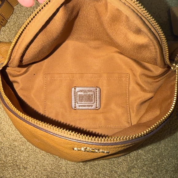 Coach Tan Leather Women's Fanny Pack - Picture 8 of 8